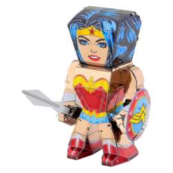 METAL EARTH 3D puzzle Justice League: Wonder Woman figurka 2