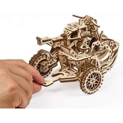 UGEARS 3D puzzle Motorka se sajdkárou 380 dílků 2